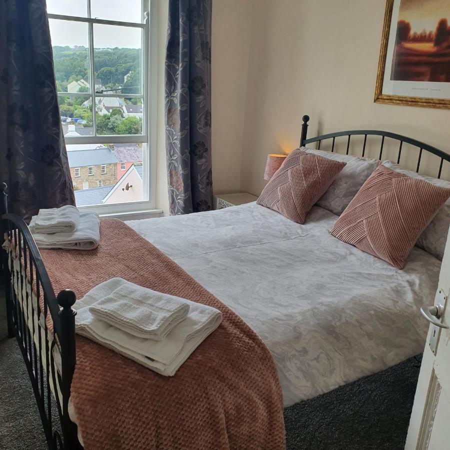Pendyffryn Manor Bed & Breakfast Little Haven Luaran gambar