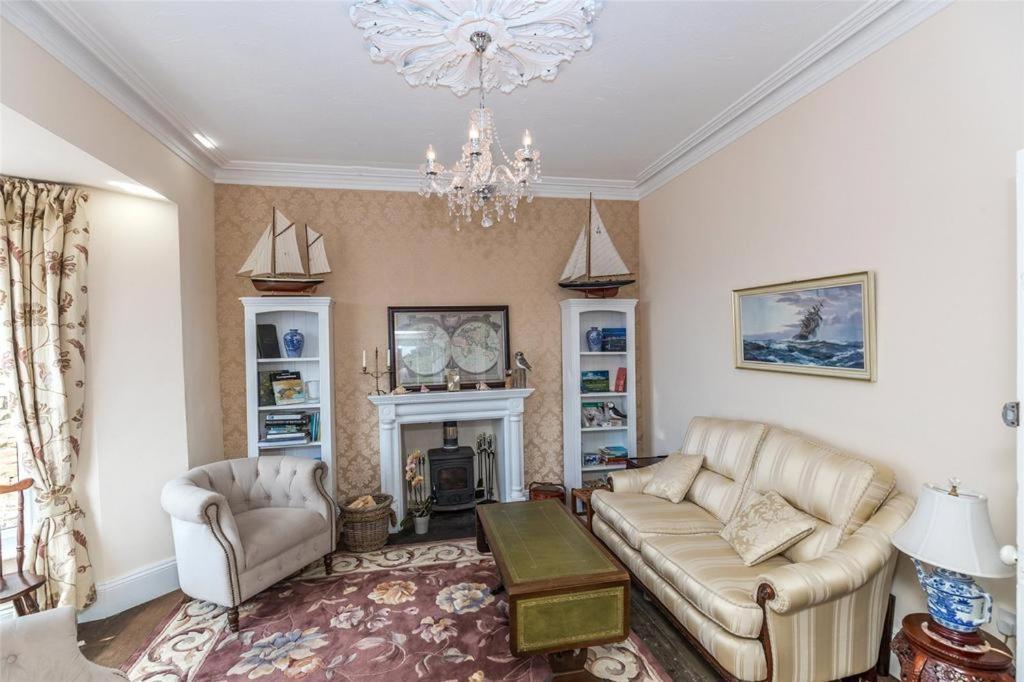 Pendyffryn Manor Bed & Breakfast Little Haven Luaran gambar